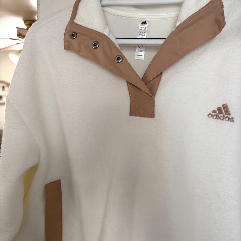 Adidas Sherpa pullover with buttons!